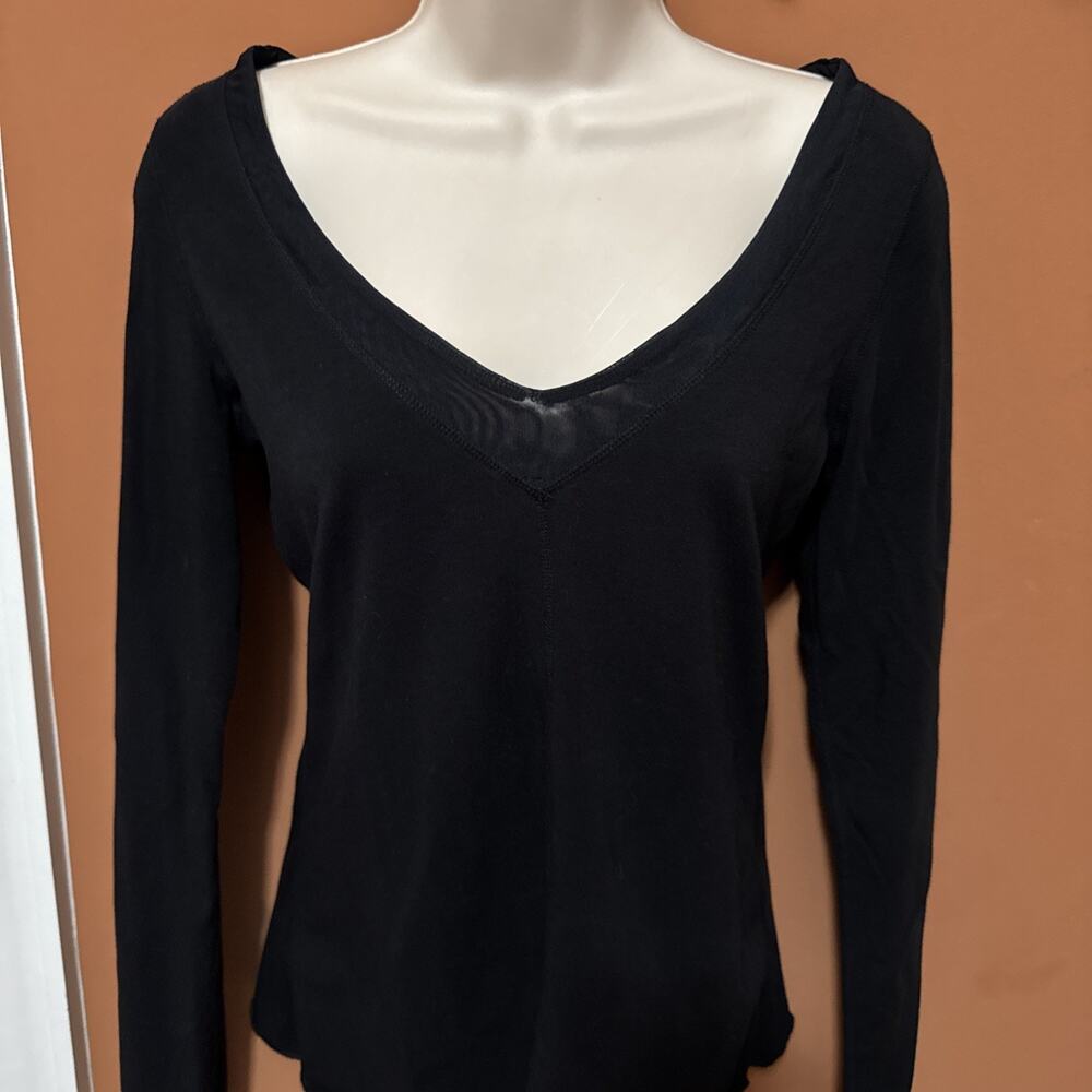 Lululemon Back In Action V-Neck Long-Sleeve Shirt Black Sz 10